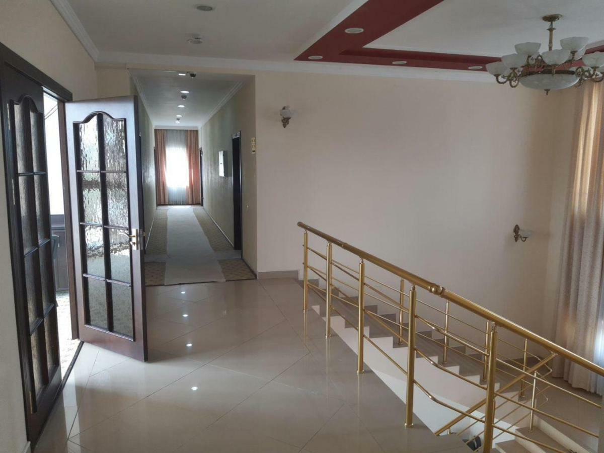 Royal Nukus Hotel Exterior photo