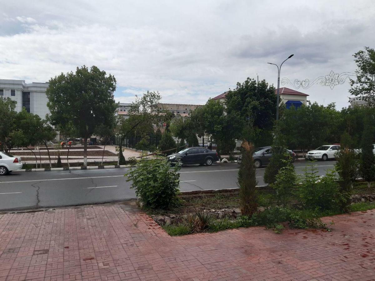 Royal Nukus Hotel Exterior photo