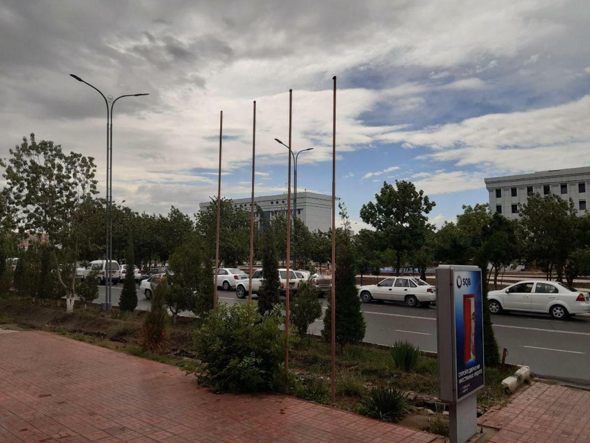 Royal Nukus Hotel Exterior photo